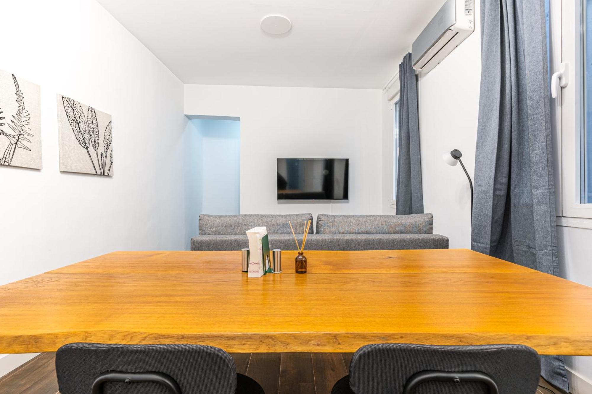 Vr Estudios Apartments Madrid Esterno foto
