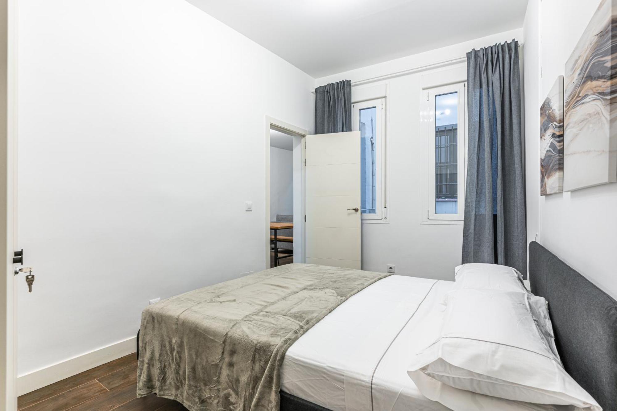 Vr Estudios Apartments Madrid Esterno foto