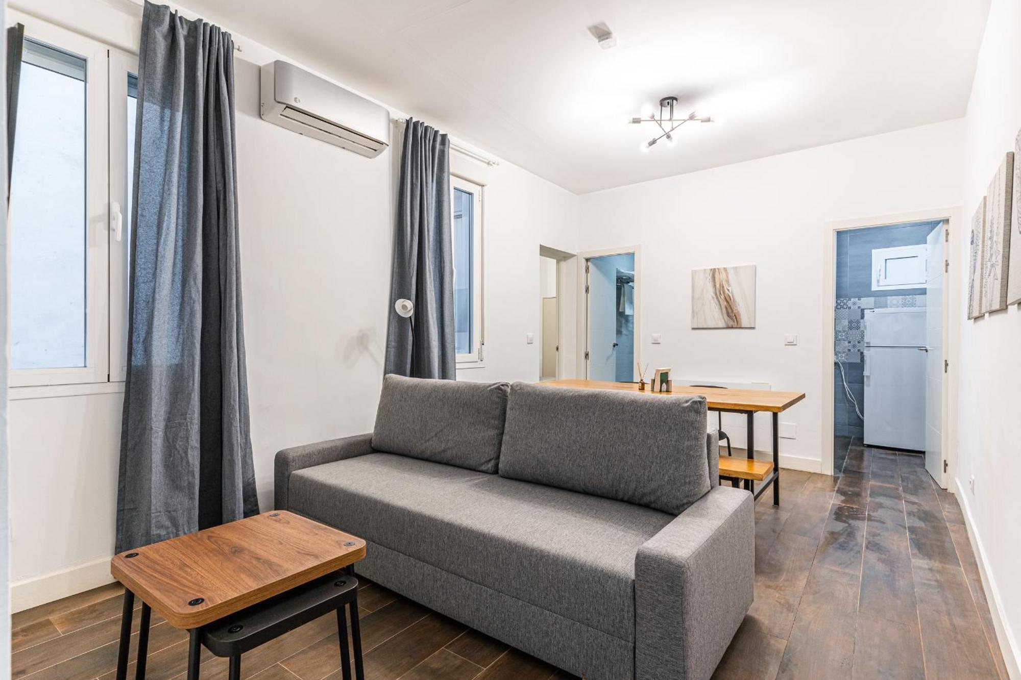 Vr Estudios Apartments Madrid Esterno foto