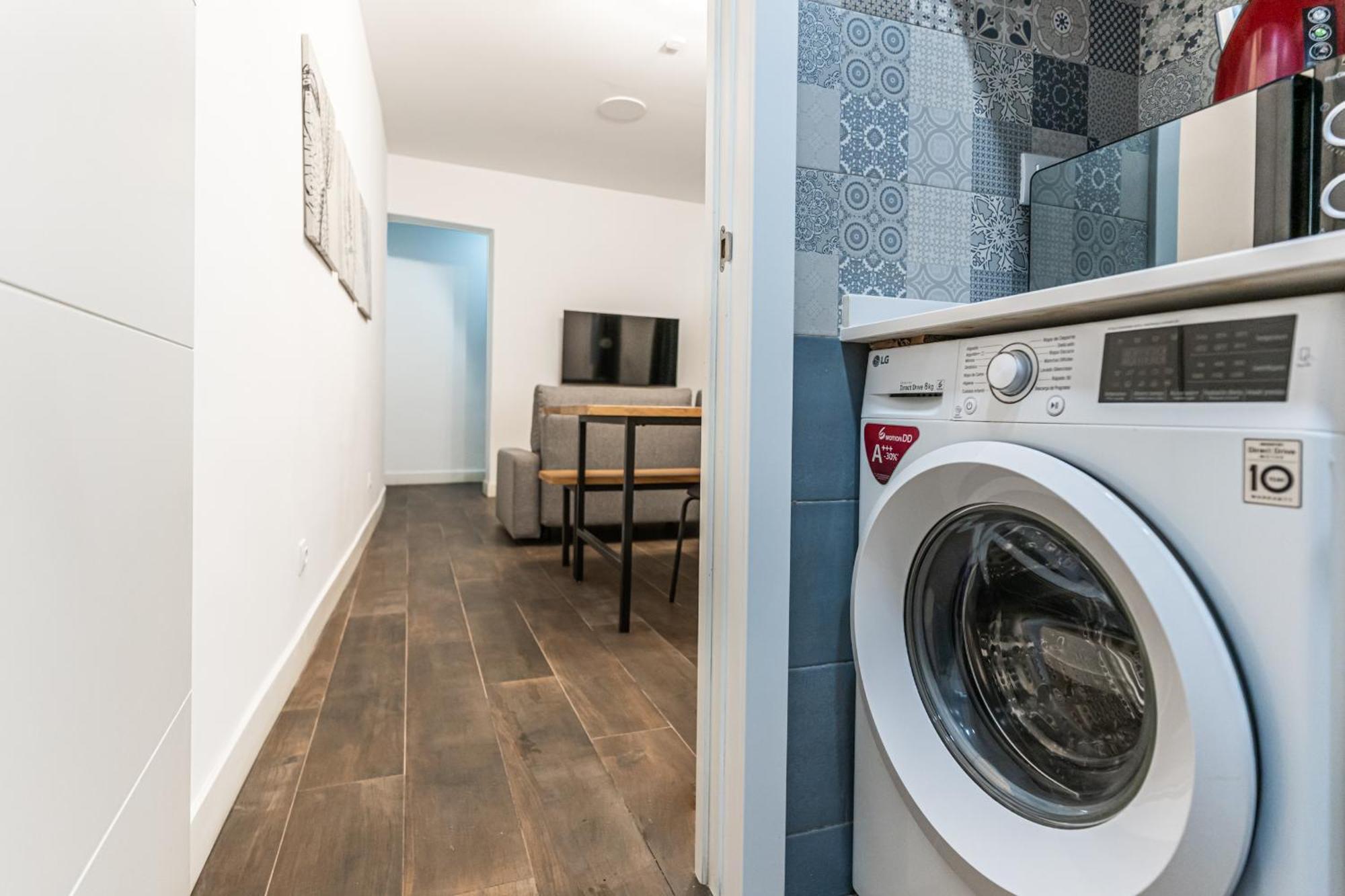 Vr Estudios Apartments Madrid Esterno foto