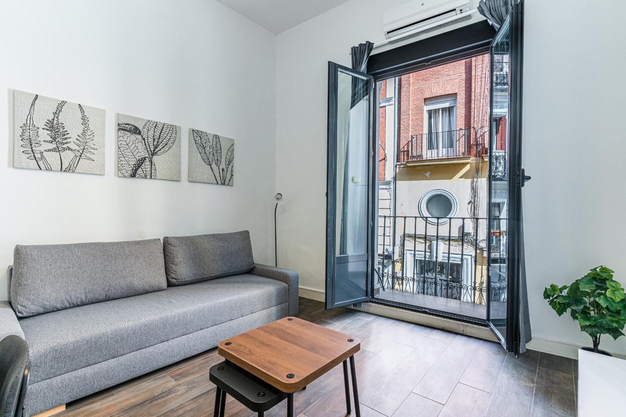 Vr Estudios Apartments Madrid Esterno foto