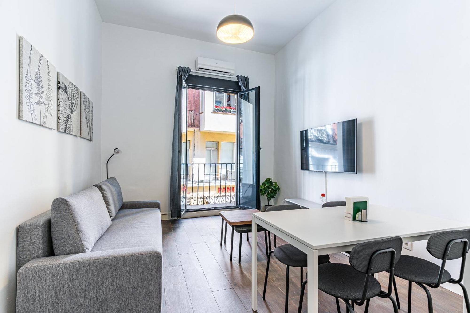 Vr Estudios Apartments Madrid Esterno foto