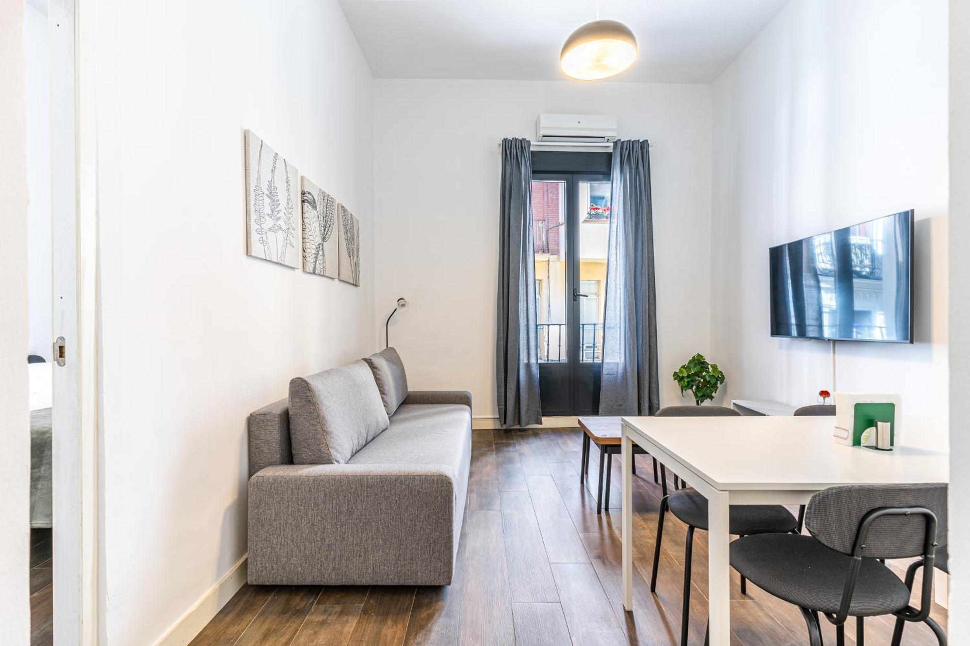 Vr Estudios Apartments Madrid Esterno foto