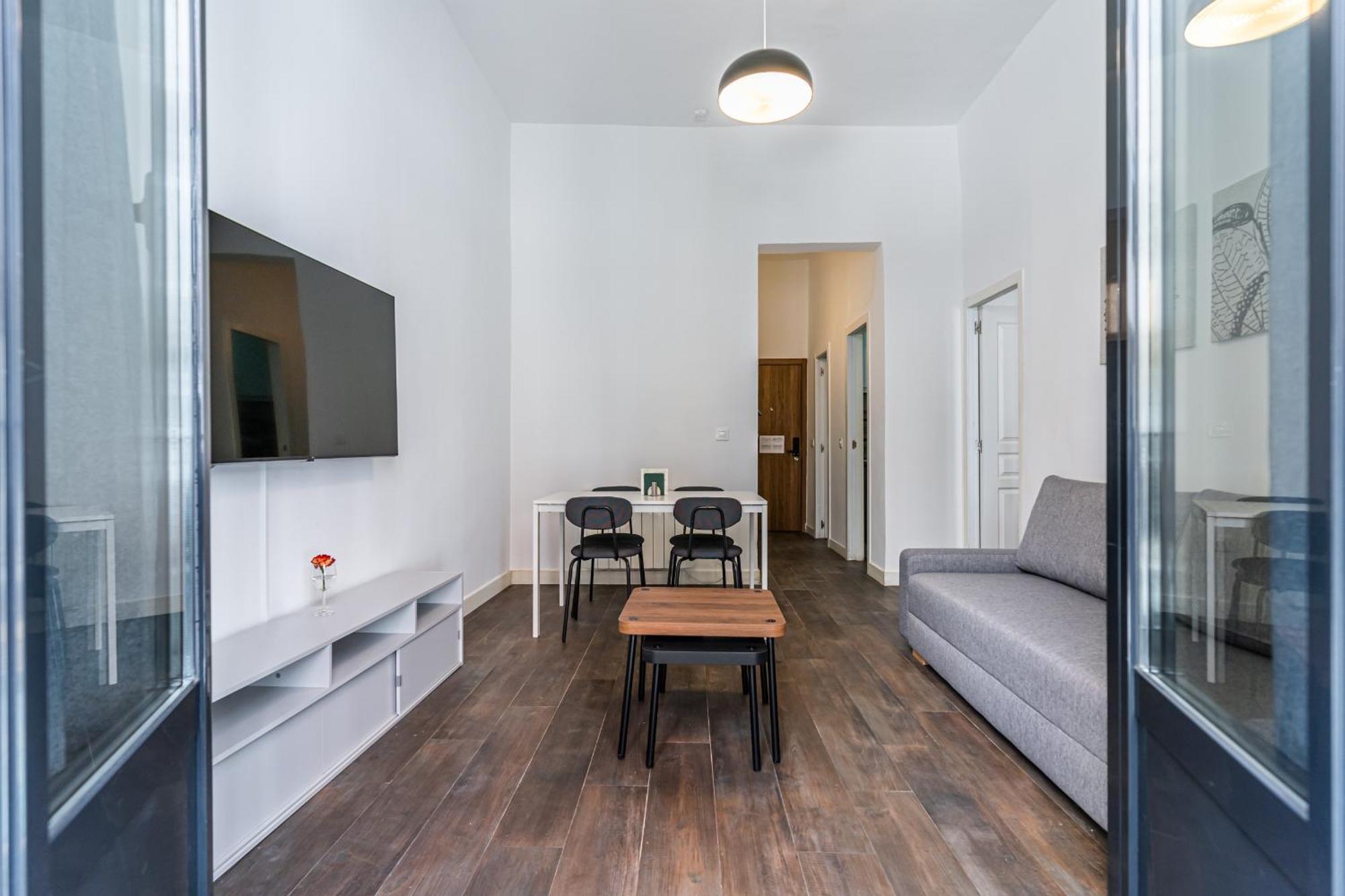 Vr Estudios Apartments Madrid Esterno foto